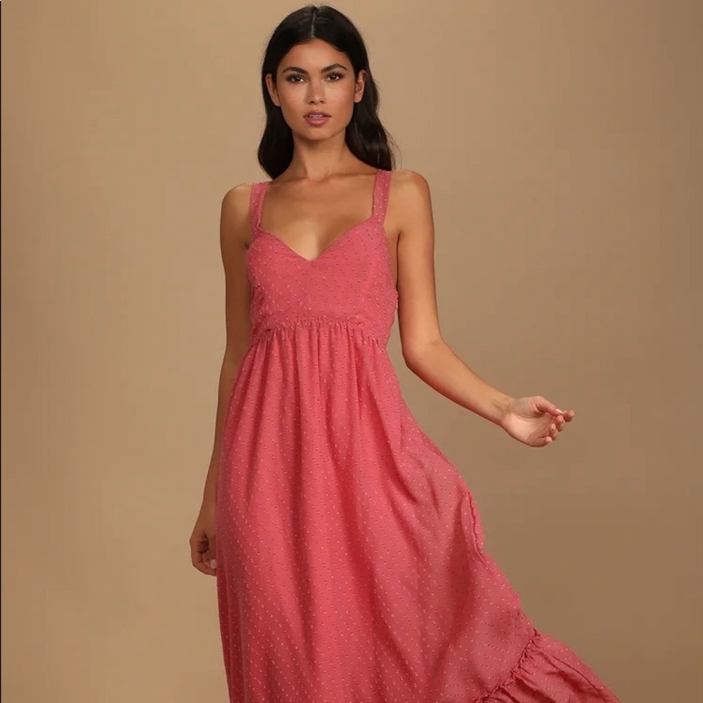 Lulu’s Coral Swiss Dot Tie-Back Maxi Dress